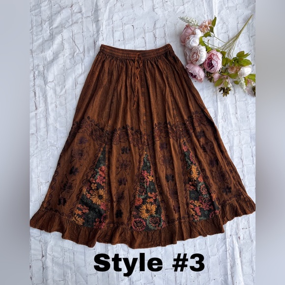 Vintage Vibe Brown Embroidered Long Skirt with Floral Patchwork - Picture 8 of 11